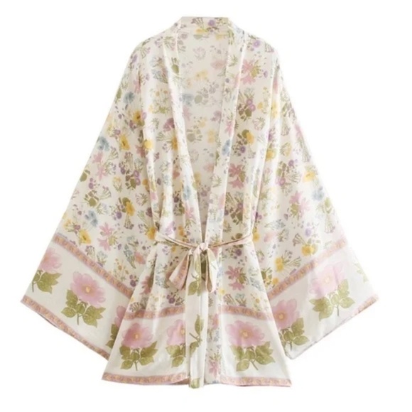 Spring Meadows Boho Floral Short Open Kimono Wrap - Picture 1 of 6